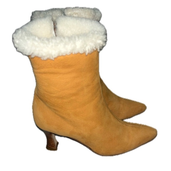 Bally Shearling Suede Booties Heels, Size 7.5, Made in Italy - Picture 5 of 12